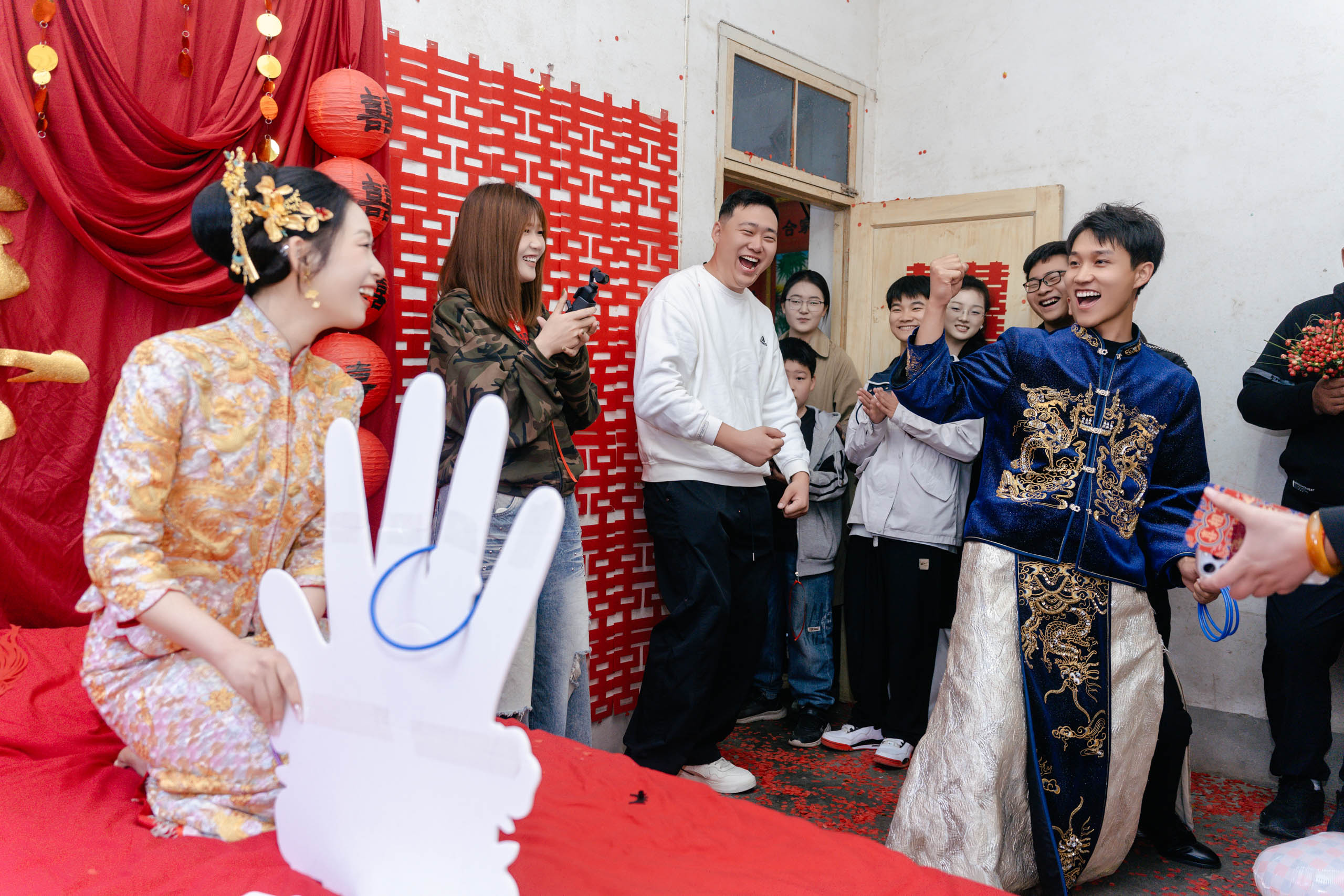 Zhang & Li